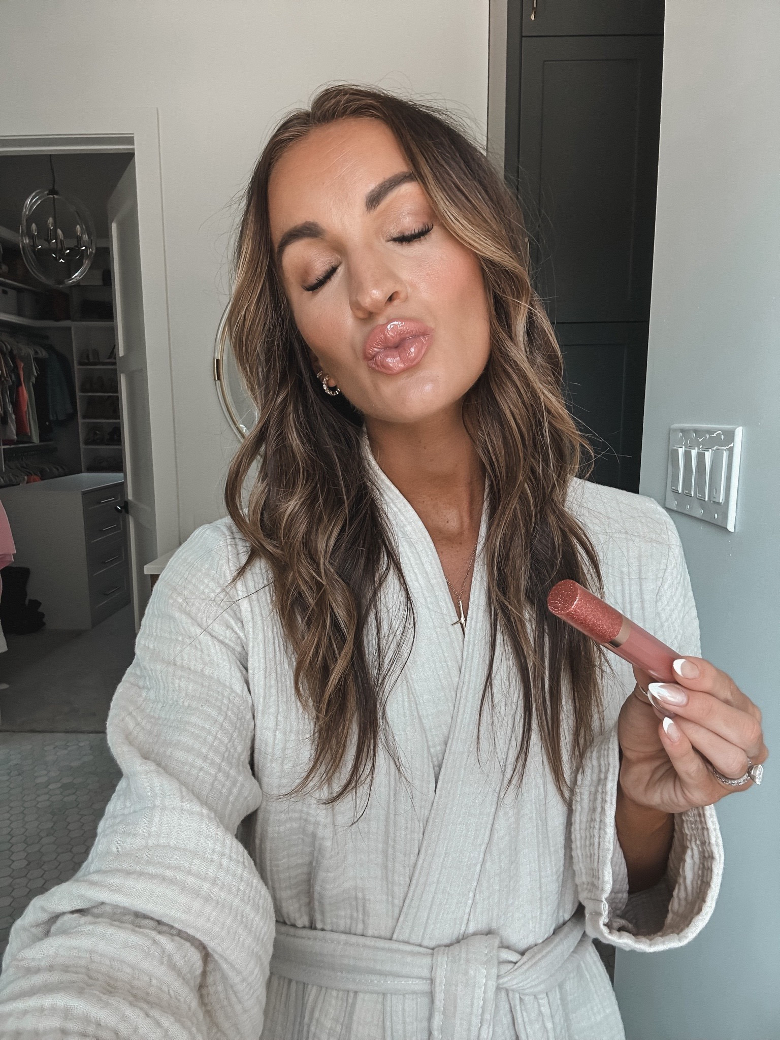 Parachute robes are 20% off!! i love my cloud cotton one!! order by 12/20 to get it by Christmas!! 

#LTKfindsunder100 #LTKGiftGuide #LTKsalealert