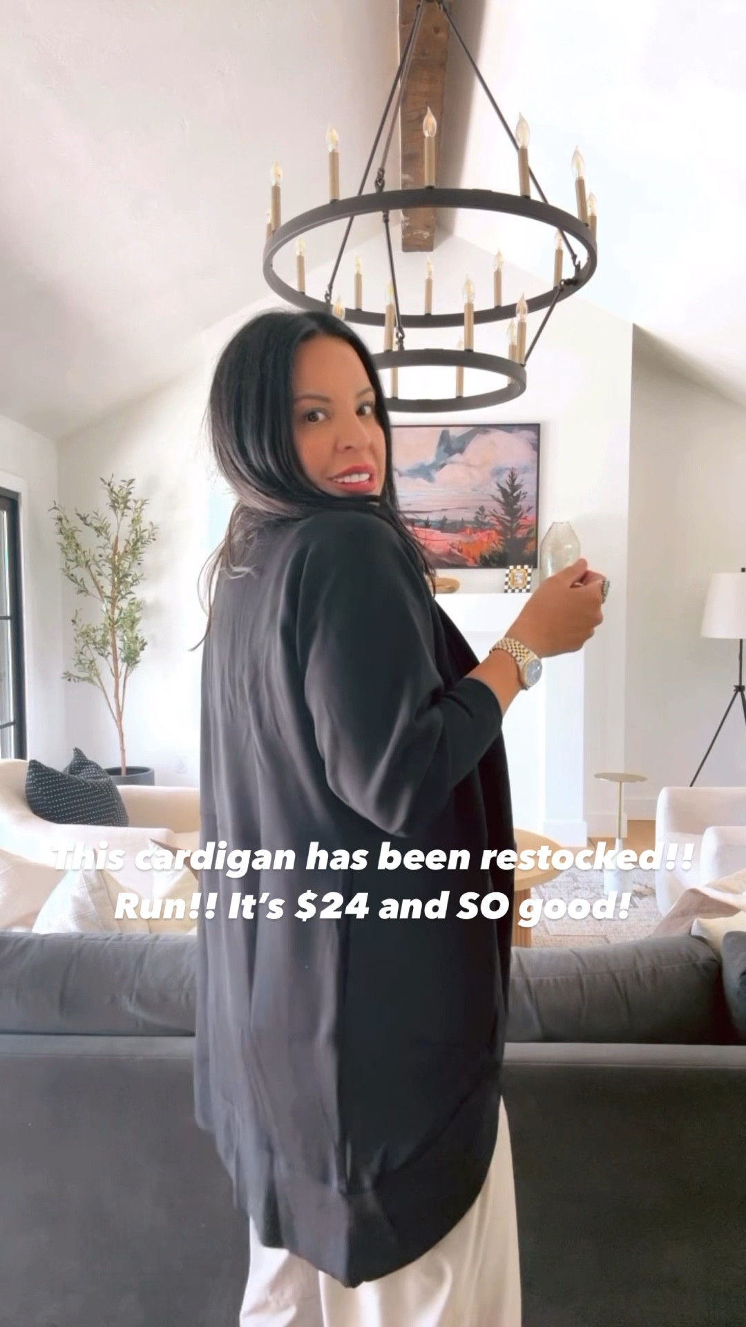 This cardigan is a MUST! It’s so soft and goes with everything. It’s only $24! I’m wearing a size large.

#LTKTravel #LTKFindsUnder50 #LTKMidsize