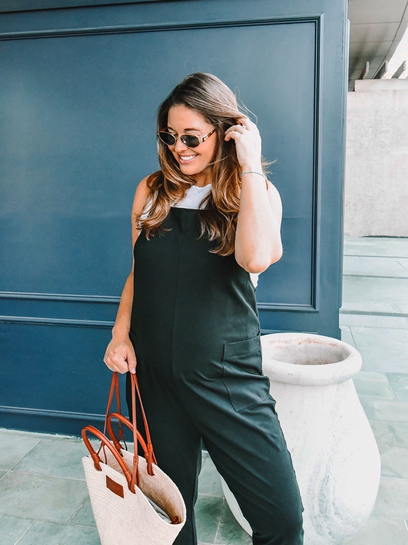 Effortless style 🤝🏻 bump-friendly comfort! Never thought I’d be a pregnant overalls girlie, but here we are 3rd trimester. Literally living in these things—10/10 cannot recommend enough! 



#LTKBaby #LTKBump #LTKFindsUnder100