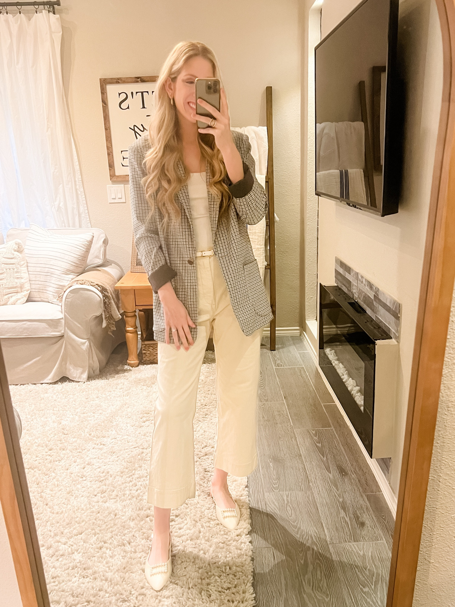 Spring transition outfit: workwear 🌸💛

Blazers. Workwear. Office outfit. Spring. Smart casual. Ballet flats. 

#LTKworkwear #LTKshoecrush #LTKSeasonal