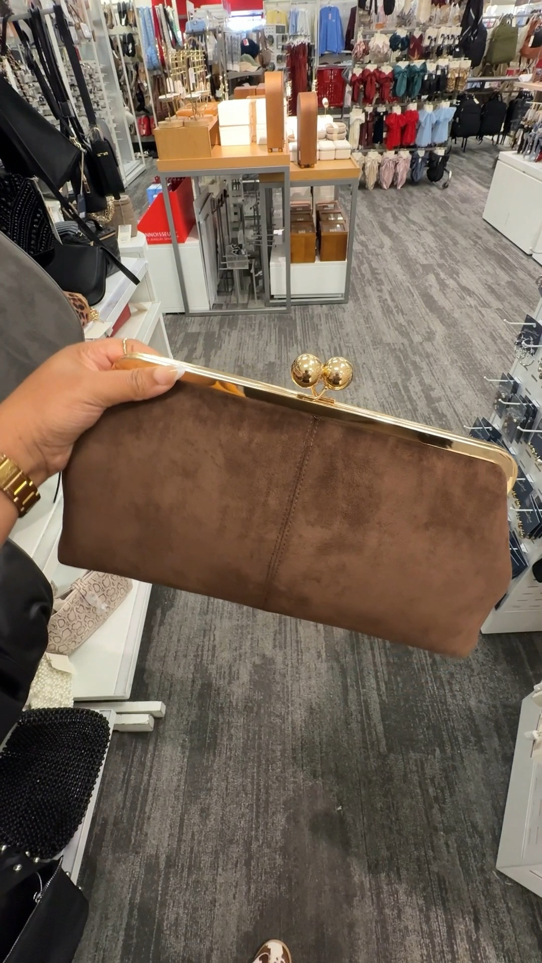 Fall Clutches 

#LTKGiftGuide #LTKStyleTip #LTKItBag