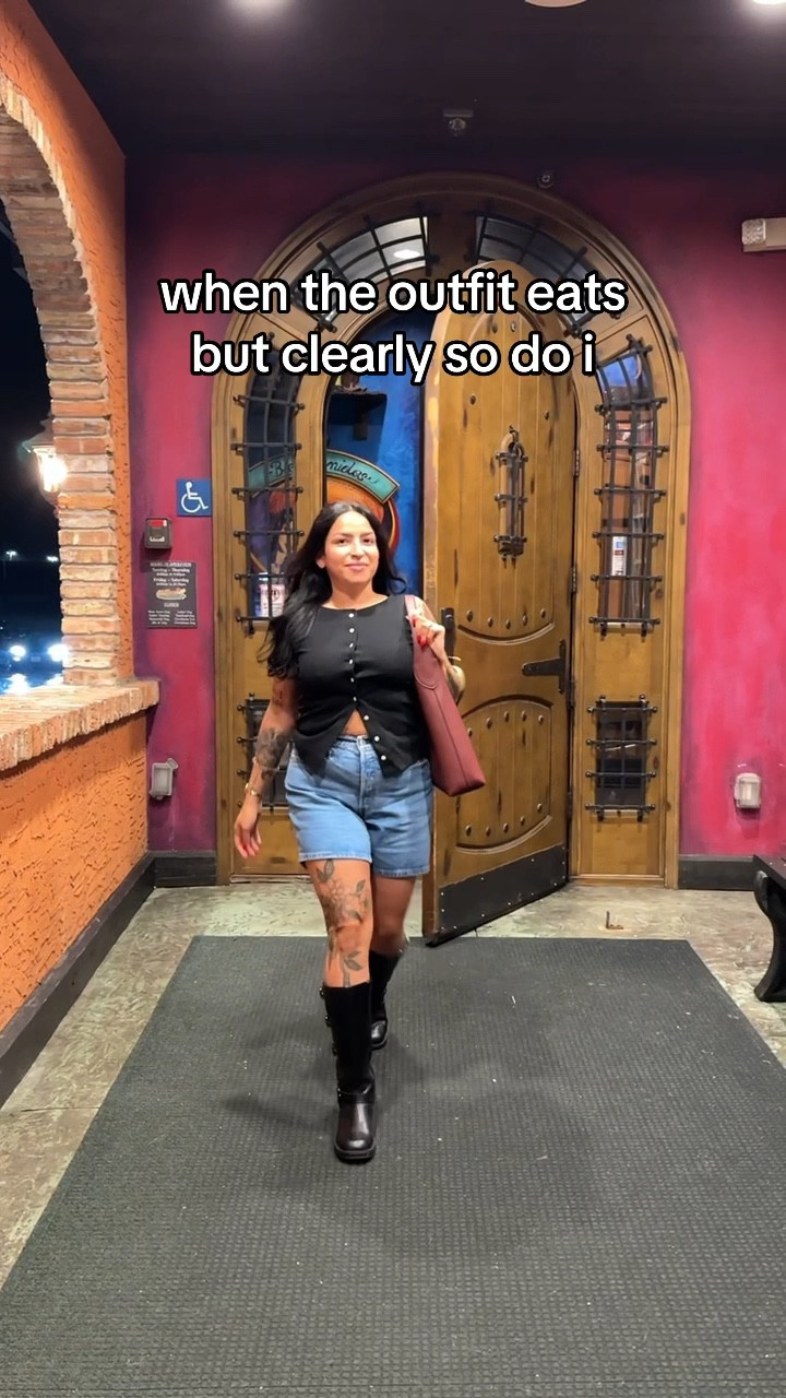 We love a midsize summer fit!!! Denim has button fly so perfect for the belly 🤍

#LTKMidsize #LTKSeasonal #LTKPetite