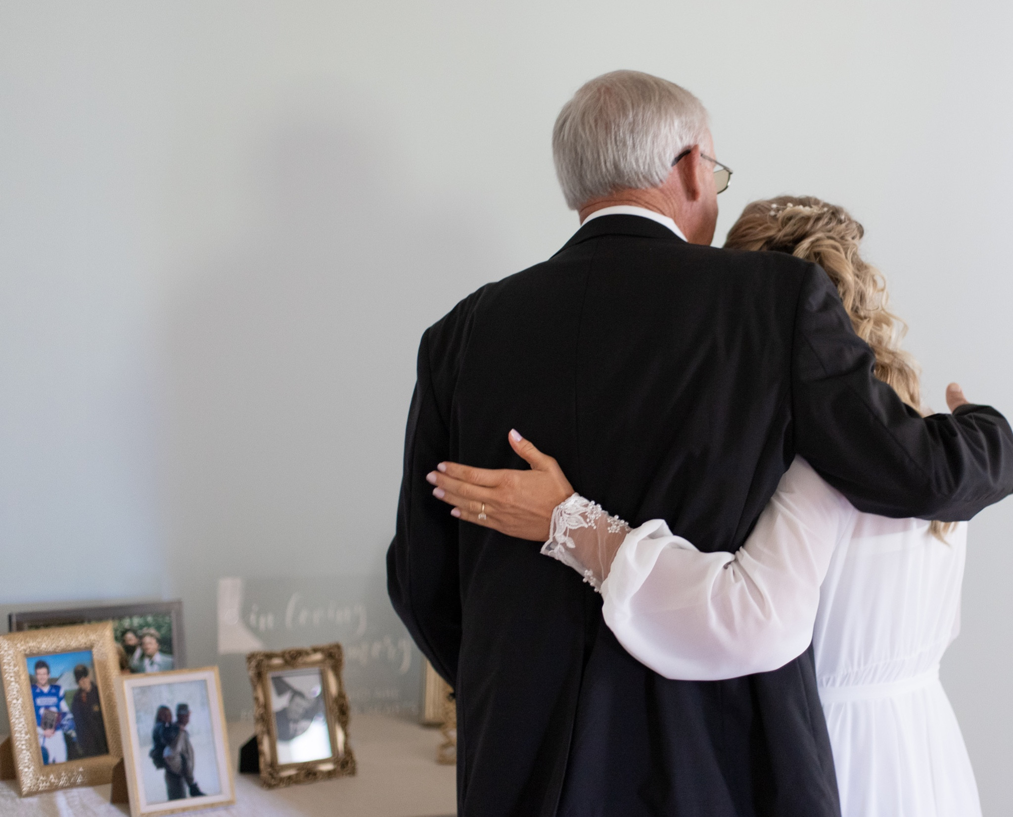 I had a special “in loving memory” table for those who couldn’t be with us on our big day! 🤍 

#LTKfamily #LTKwedding #LTKunder50