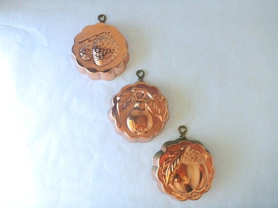 Vintage Copper Fruit Mold Set / Kitchen Wall Decor / Brass - Etsy | Etsy (US)