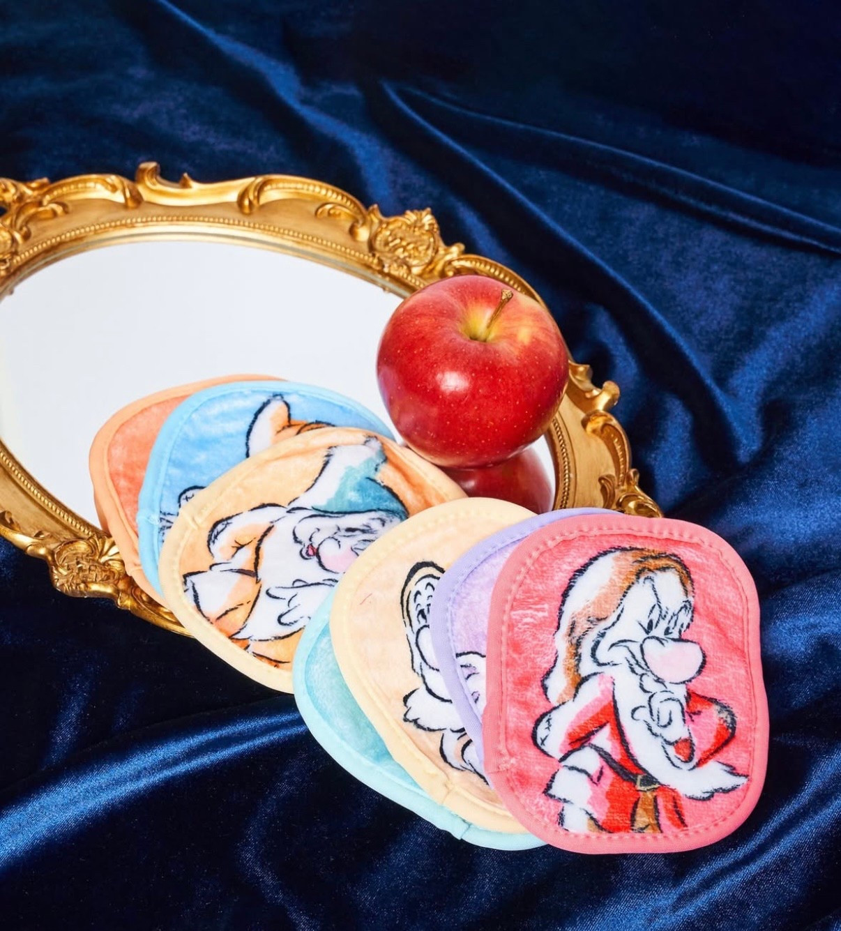 Perfect gift for the Snow White girly 🍎🤍 #SnowWhite #makeuperaser #disneyprincess #easterbasketideas 

#LTKFindsUnder50 #LTKBeauty #LTKStyleTip