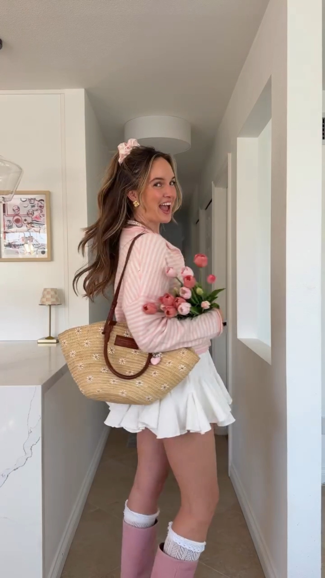 spring Pinterest outfits IRL >

#springoutfit #pinterestoutfit #outfitoftheday