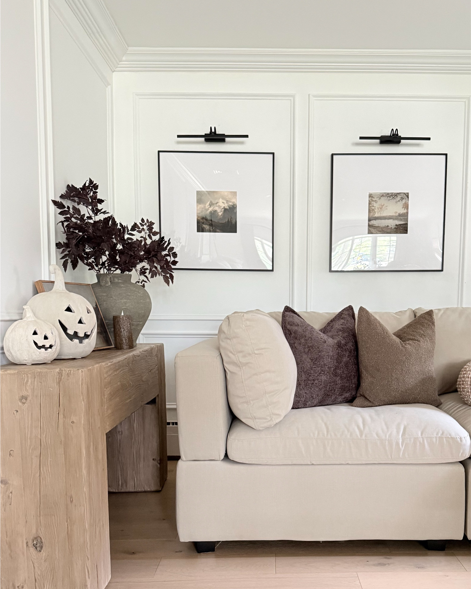 I found these gorgeous and affordable dark brown chenille pillow covers. They’re perfect for fall. 🤎 Swipe for another view.

living room | sofa styling | brown decor | autumn | gallery frame | Amazon | table decor | wall decor | flameless candle

#LTKSaleAlert #LTKStyleTip #LTKHome