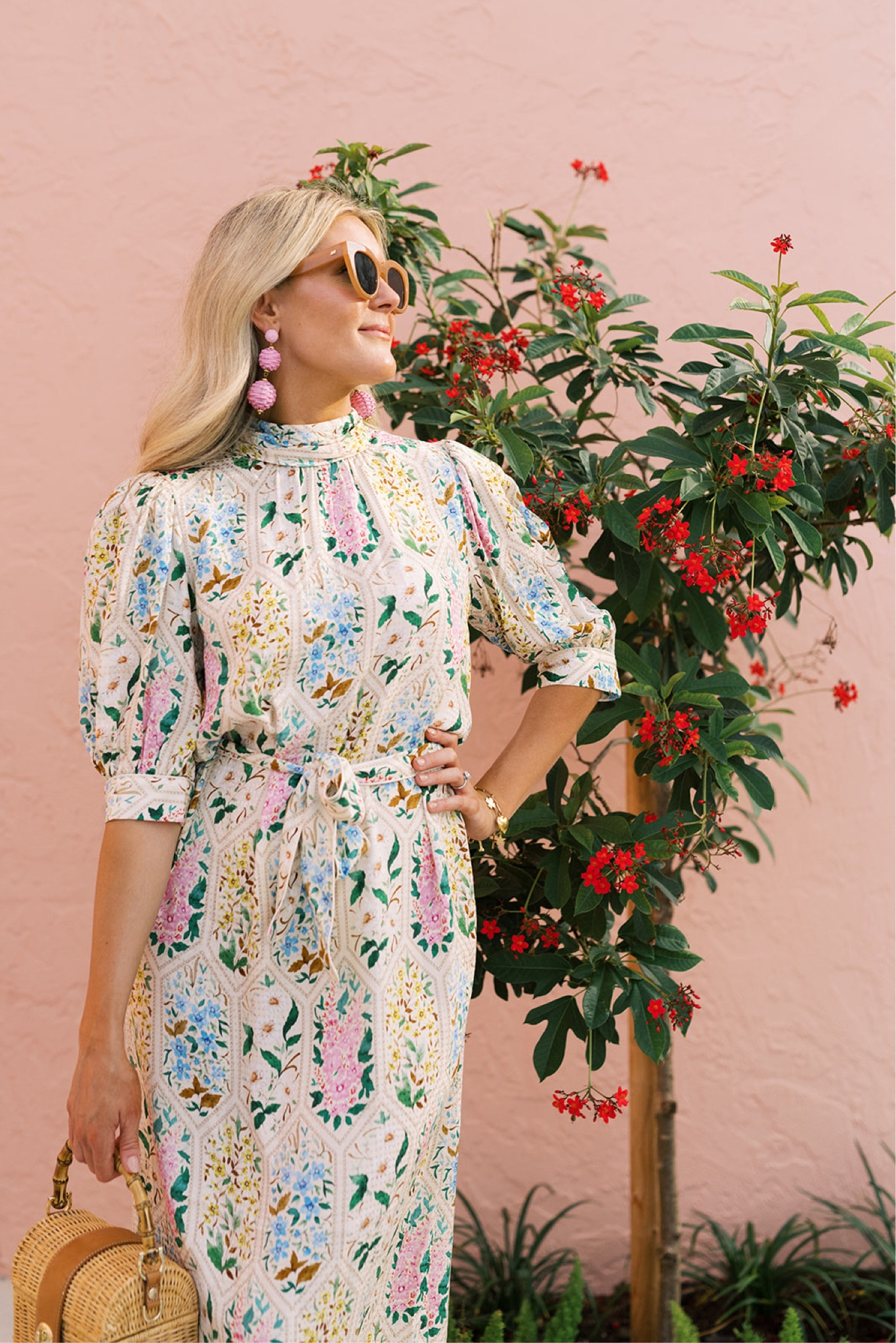 Hunter Bell dress 🌸 le specs sunglasses 🌸 lisi lerch earrings 

#LTKtravel #LTKstyletip #LTKGiftGuide