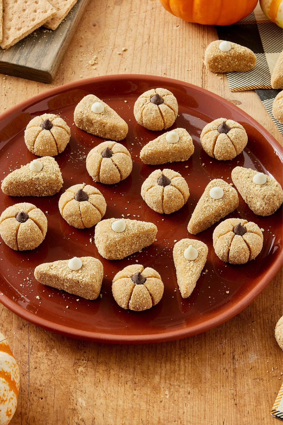 Pumpkin Pie Bites! 🍂🥧 Once you make these no-bake treats, you make never make traditional pumpkin pie again! 😋

#LTKSeasonal #LTKHoliday
