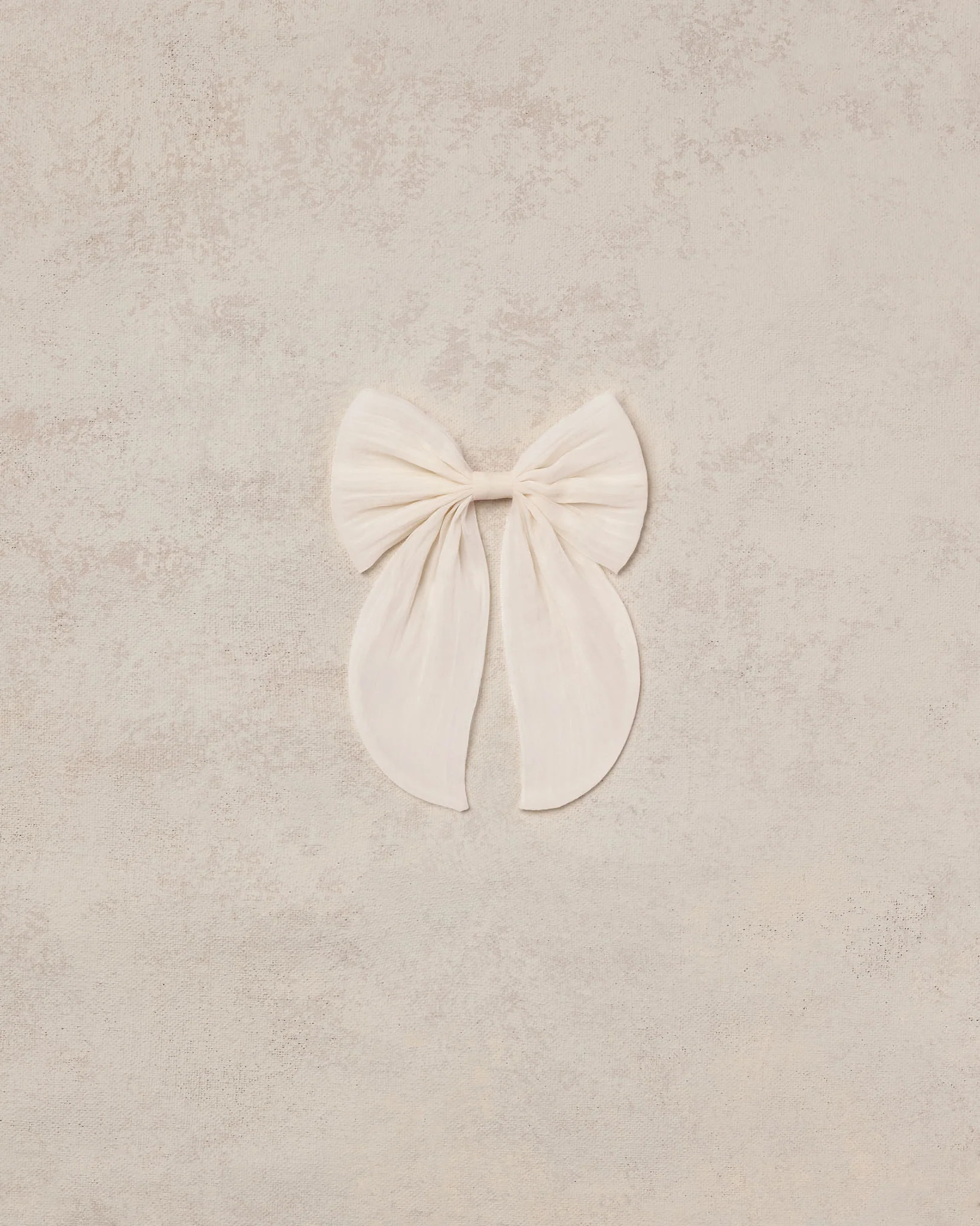 Oversized Bow || Ivory | Rylee + Cru