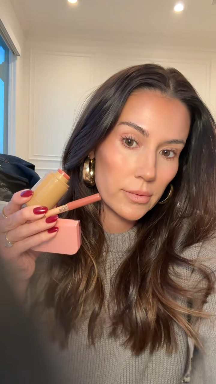 Full makeup routine - ON SALE at Sephora!! Members get 20% off with code EVERYTHING ✨

Shades:
Huda pore primer: Cherry cake blossom 
foundation: p3
Rare beauty blush: happy
Rhode blush: Tan Lines 
Lip/eye pencil: whatever walnut 
Eye shadow: Transition
Bronzer: all hours
Dibs stick: pink cosmos

Sephora sale, Sephora favorites, gift for her, makeup routine, full face makeup

#LTKOver40 #LTKSaleAlert #LTKBeauty