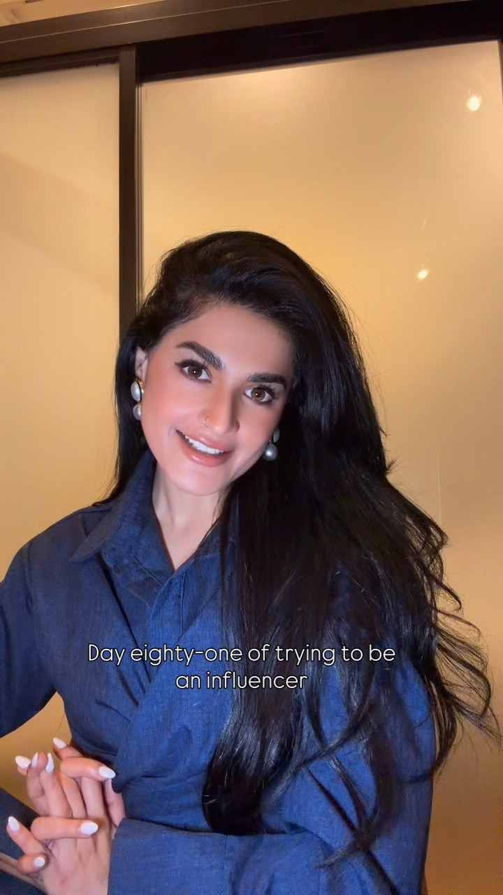 This little selfie light is my secret weapon for bad restaurant lighting, nighttime selfies, events, and photoshoots.
Soft, flattering light that actually makes your skin look good — not washed out, not harsh.
Perfect for dinners, parties, content days, or anytime the lighting is doing you dirty ✨
Linked because it lives in my bag now.

#LTKHome