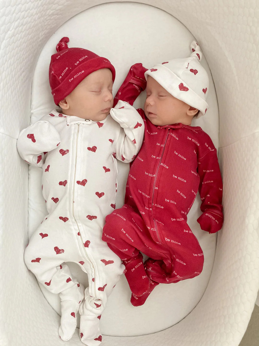 Organic 2-Way Zipper Footie in Be Mine | L'ovedbaby