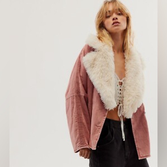 Free People Lola Pink Denim Oversized Jacket With White Fur Collar Size XL | Poshmark