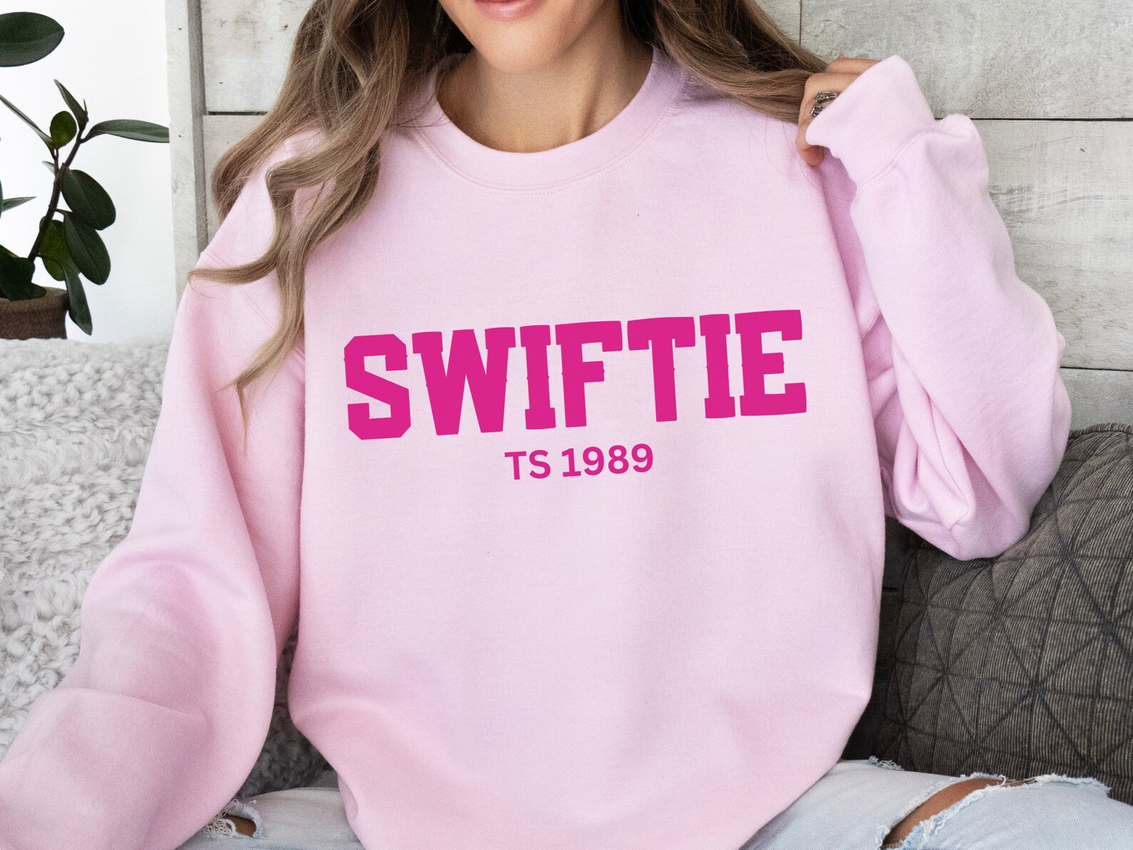 SWIFTIE Sweatshirt, Swiftie Crewneck Sweatshirt, SWIFTIE Fan Sweatshirt, SWIFTIE Merch, Midnights... | Etsy (US)