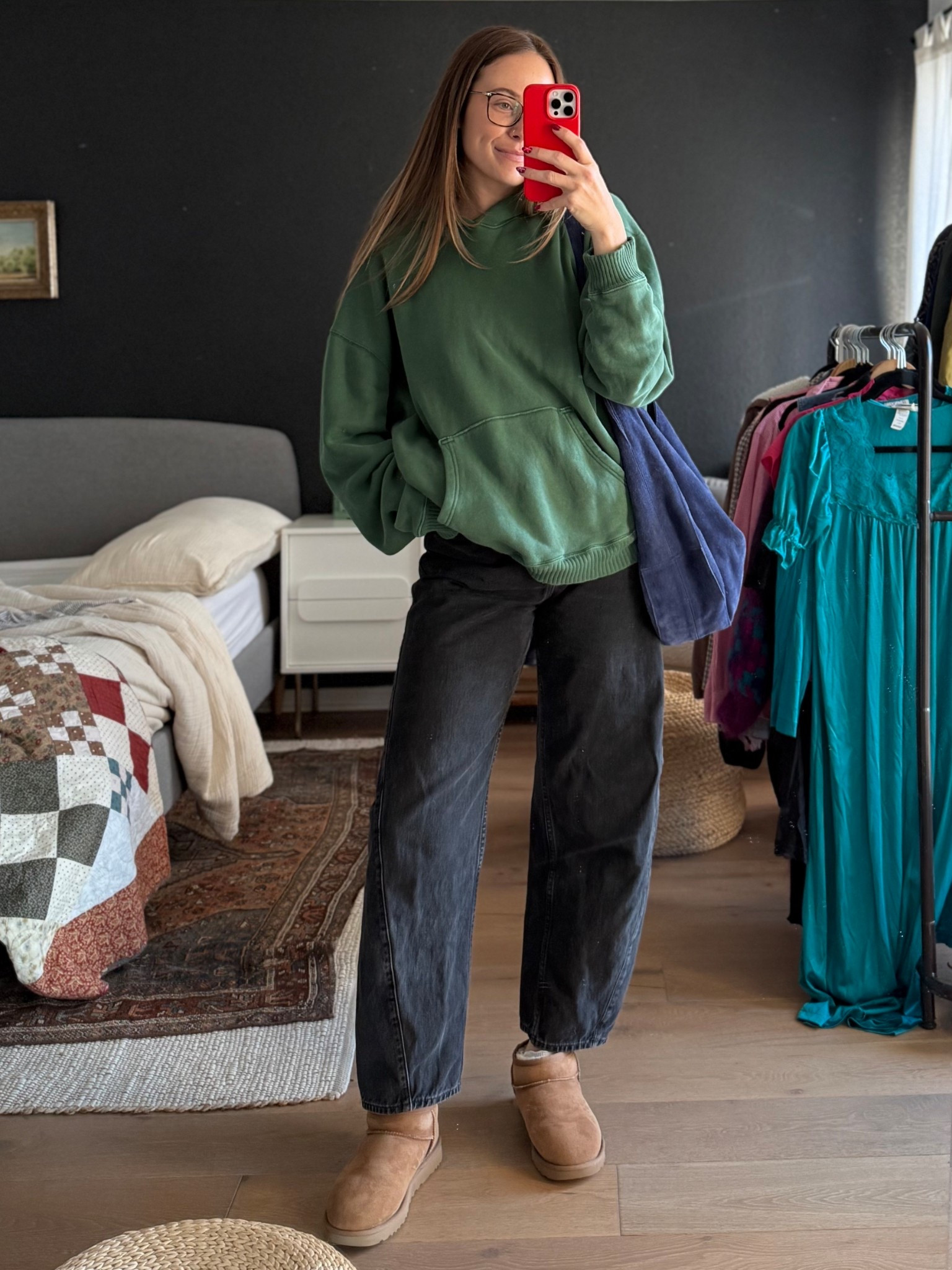 Wearing a Large in hoodie and 28 in jeans 

#LTKootd #LTKSeasonal #LTKmomlife