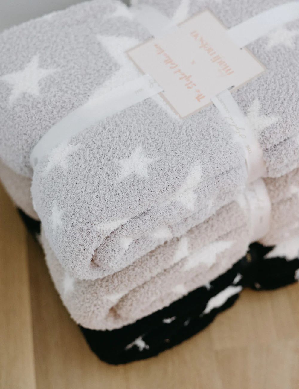 TSC x Madi Nelson: Stars Buttery Blanket | The Styled Collection