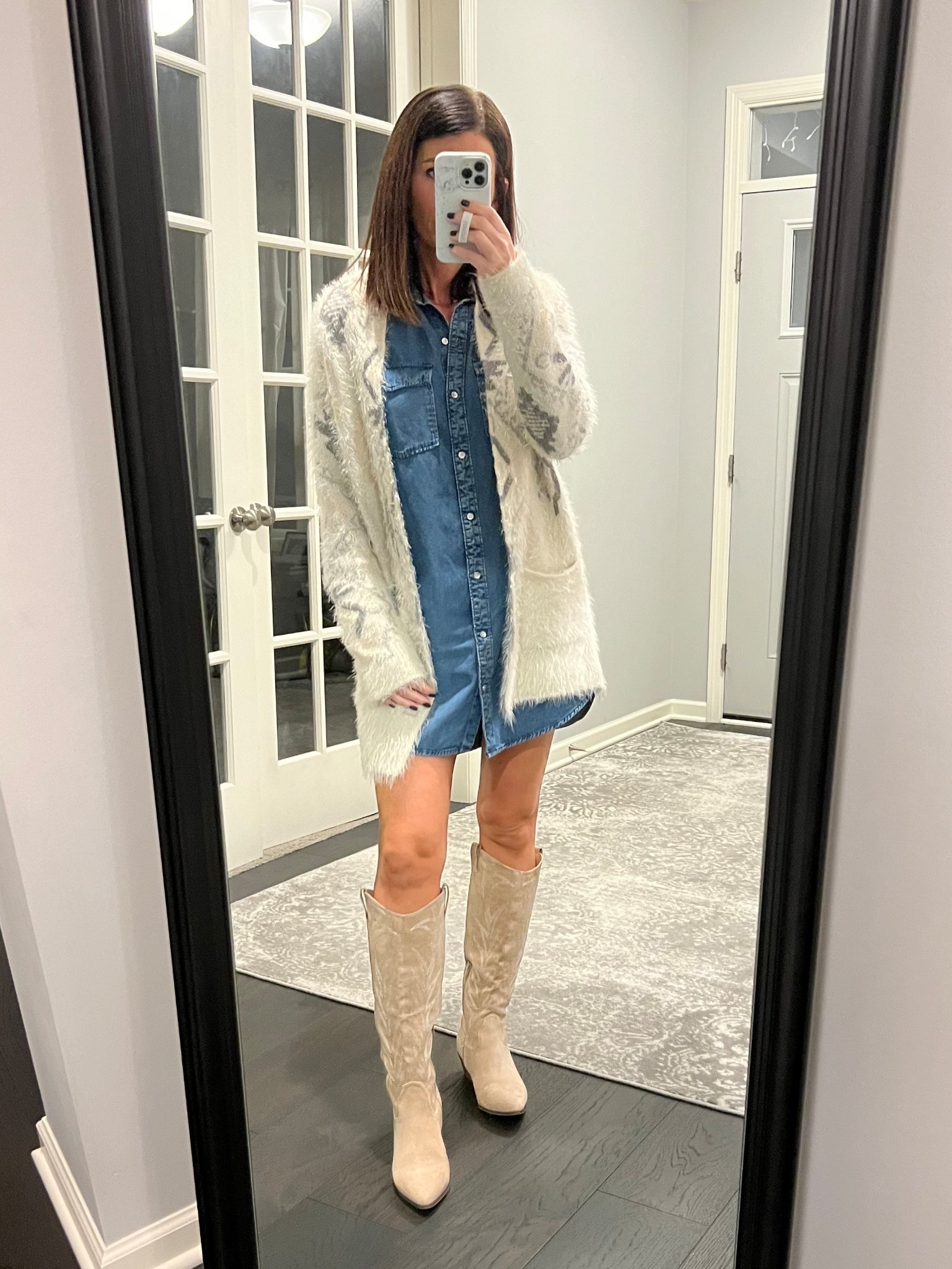 I’ve had these western boots for years and they are so good. Super comfortable and versatile. True to size and currently 40% off! 

#LTKGiftGuide #LTKSaleAlert #LTKCyberWeek