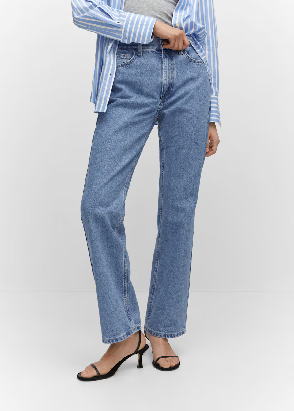 Mid-rise straight jeans | MANGO (US)