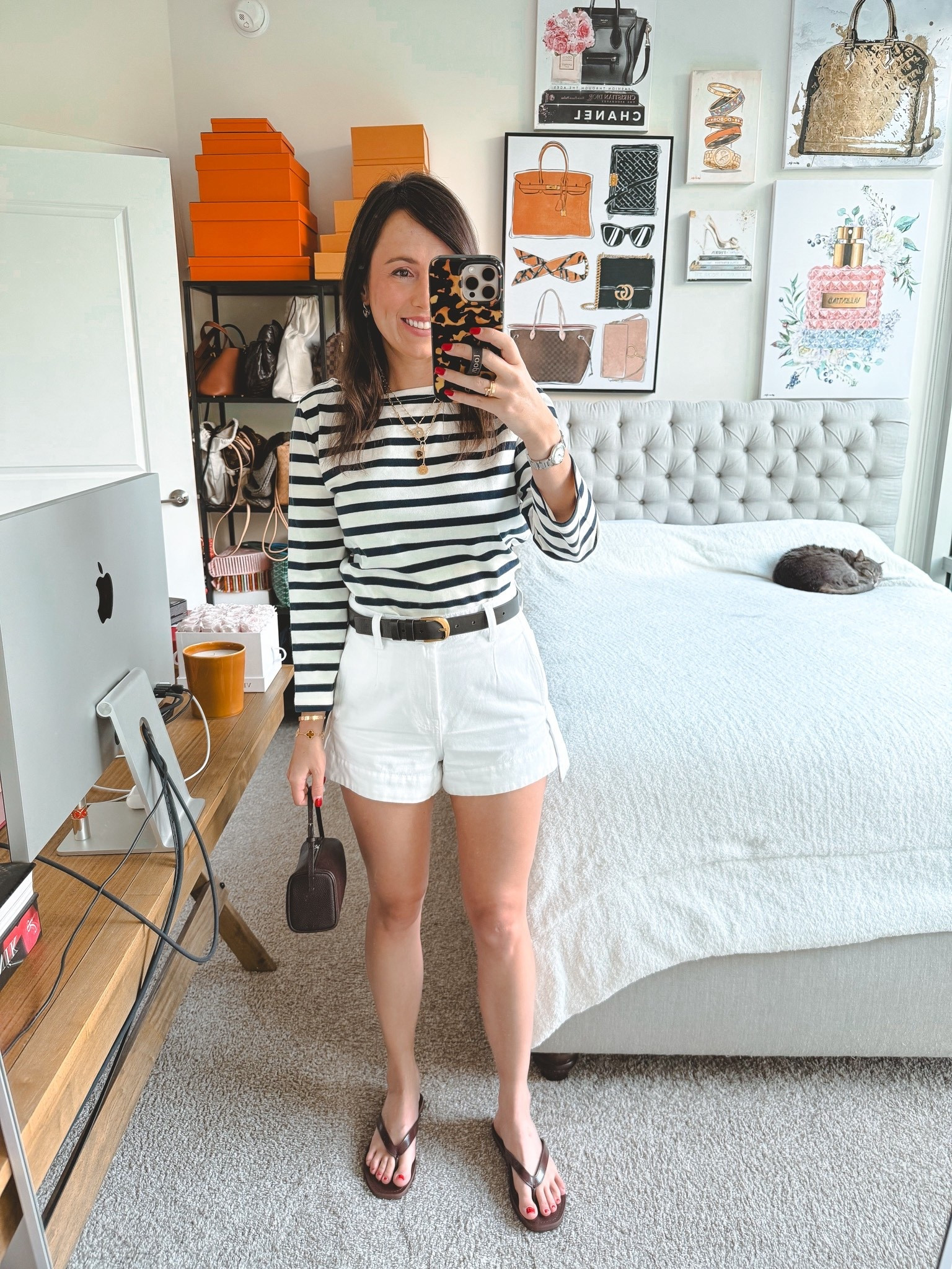 The best stripe tee with white shorts!



#LTKSeasonal #LTKFindsUnder100 #LTKStyleTip