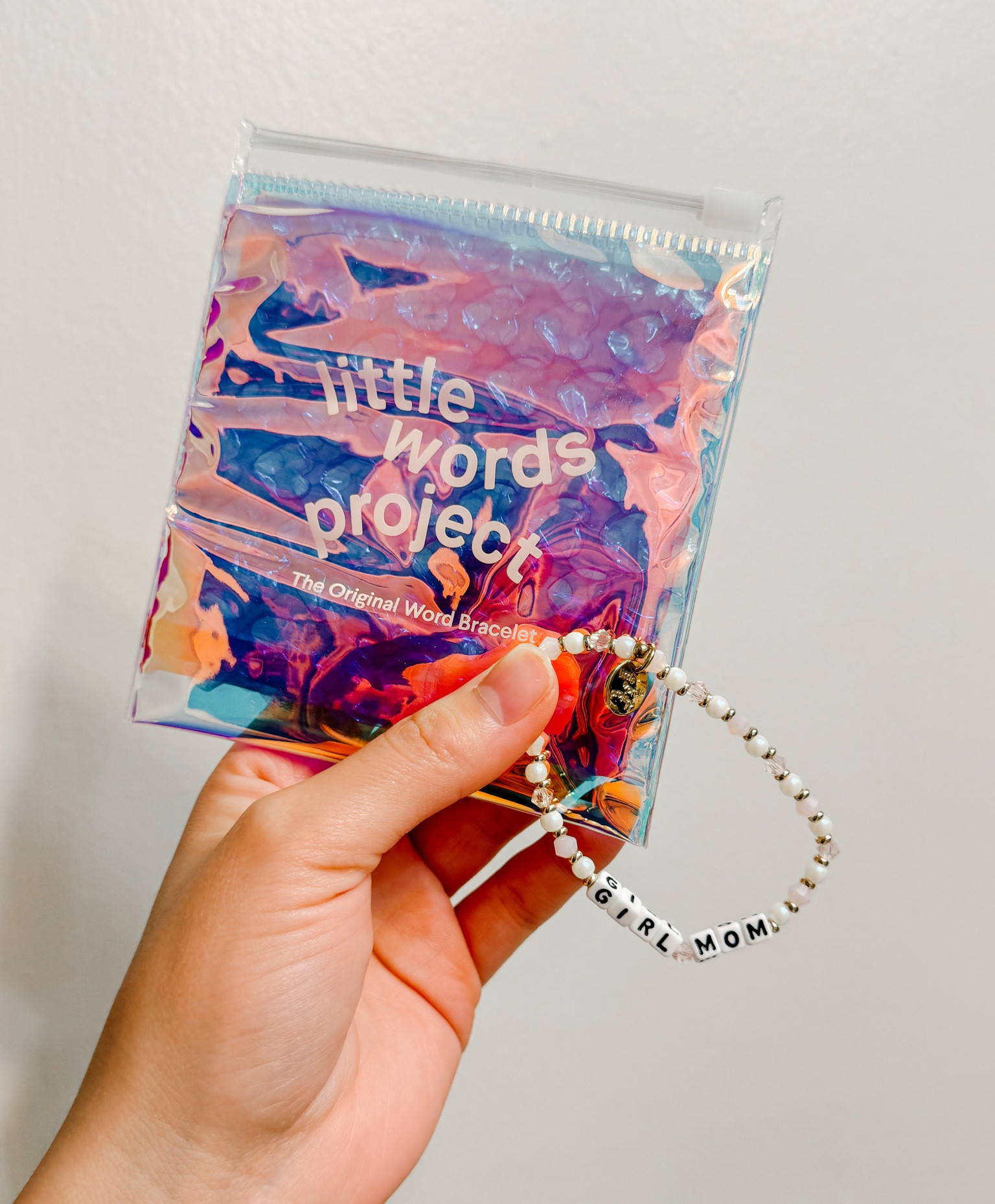 Little Words Project has some of the cutest bracelets!! 🩷

#littlewordsproject #bracelet

#LTKFindsUnder50 #LTKMostLoved