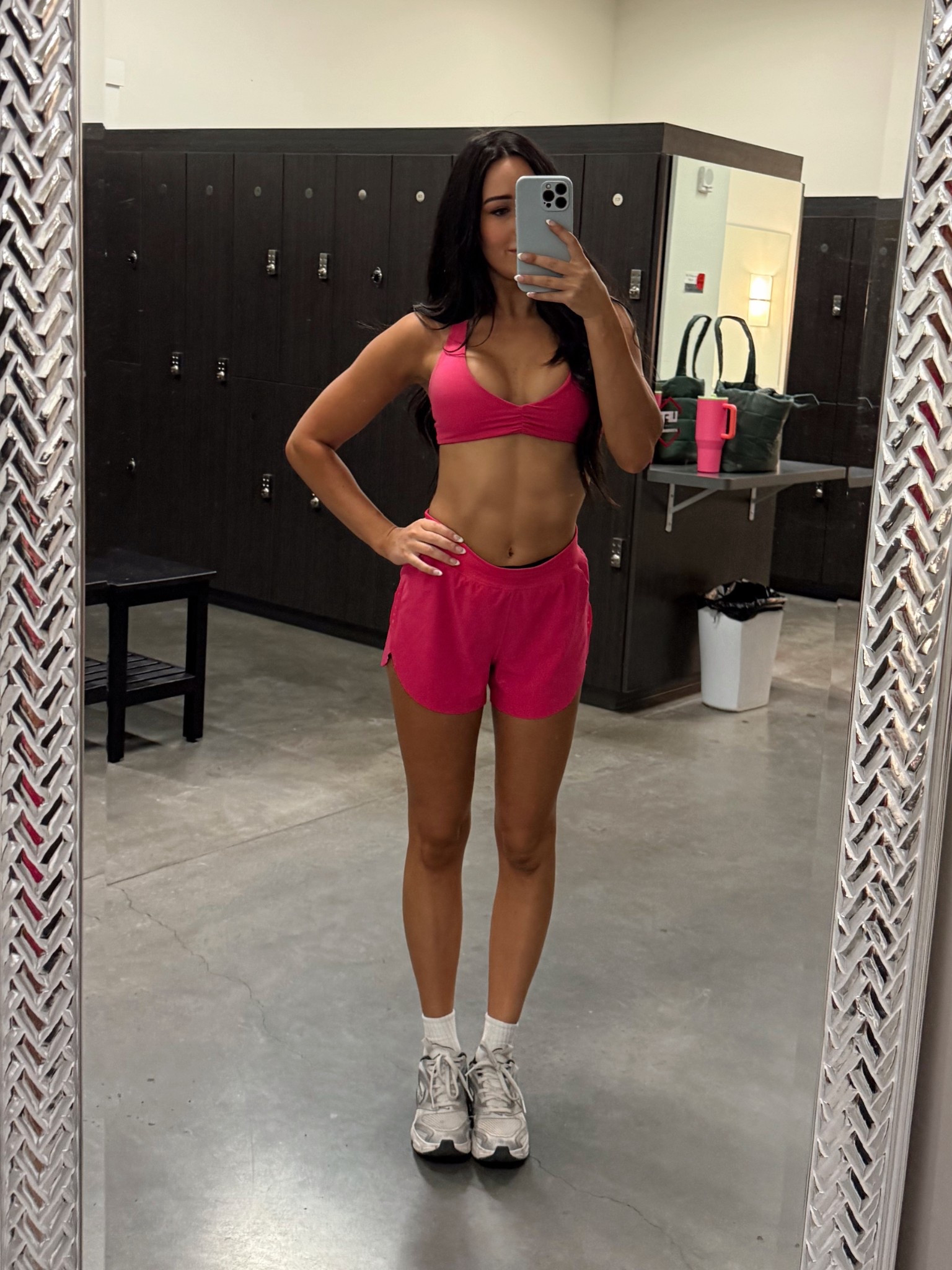 Use code ANNIERAE for $$ off
