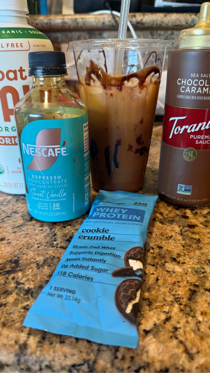 This is your sign to shake, sip, slay ☕️💅🏾
Protein iced coffee edition:

🍪 @prodoughshop Cookie Crumble Whey Protein Powder
⚡️ @nescafe Espresso Concentrate
🥛 @malkorganics Oat Malk
🌀 @blenderbottle for the perfect mix
🍯 + a little @torani drizzle for ✨main character flavor✨

Shaken like a pre-workout… enjoyed like a treat 🧊✨

#mccastlemagic #proteincoffee #icedcoffeevibes #curvygirlfitness #blenderbottle #prodough
