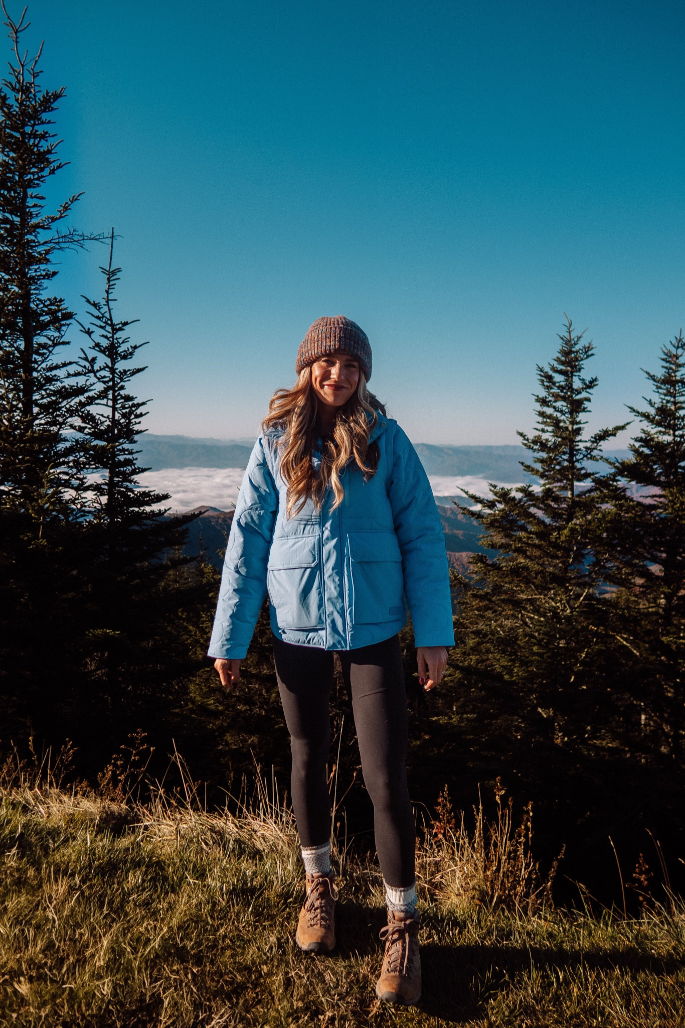 This coat is perfect for hiking because it has removable sleeves for various temps! I’m wearing a size medium (my true size) @backcountry 
#venturebeyond #backcountry #ad

#LTKHoliday #LTKGiftGuide #LTKSeasonal