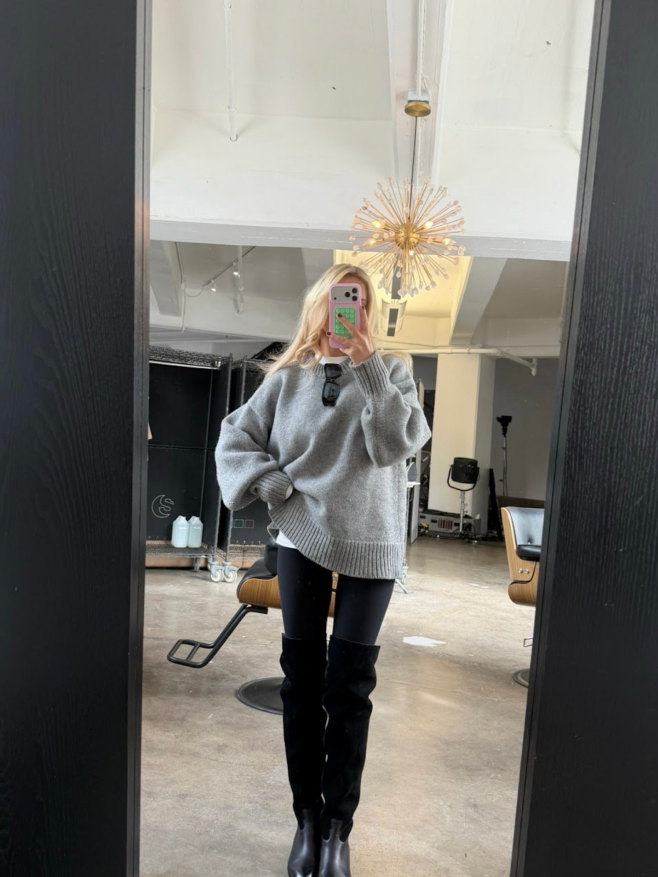 Cozy sweater outfit