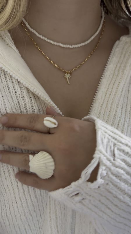 Dainty boho cuties perfect for everyday and for gifting✨

#necklace #jewelry #rings #shellaccessories #gift #giftidea #boho 
#summer #summeroutfit



#LTKGiftGuide #LTKVideo #LTKFindsUnder100