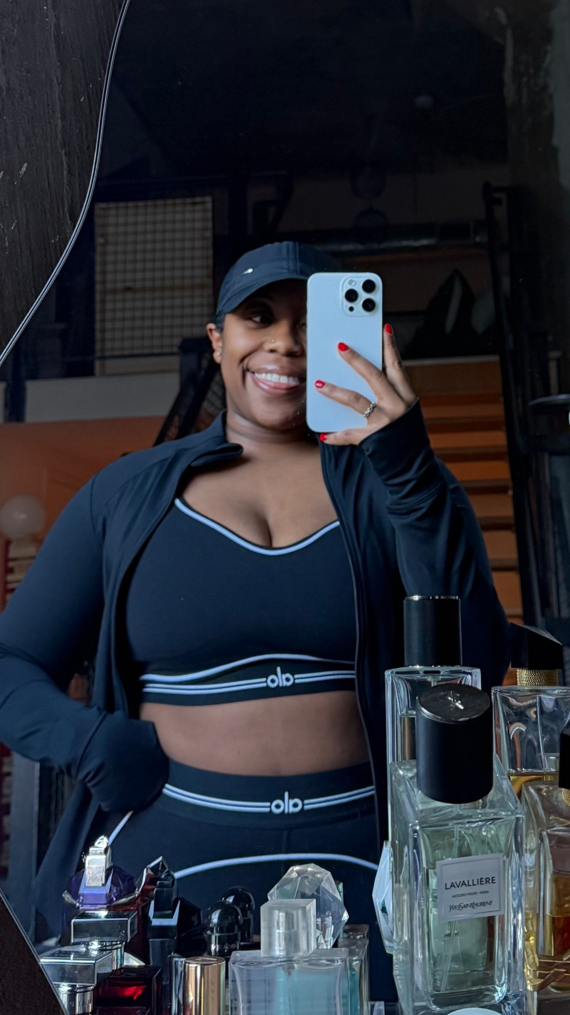 Alo Set 

#LTKMidsize #LTKFindsUnder100 #LTKStyleTip