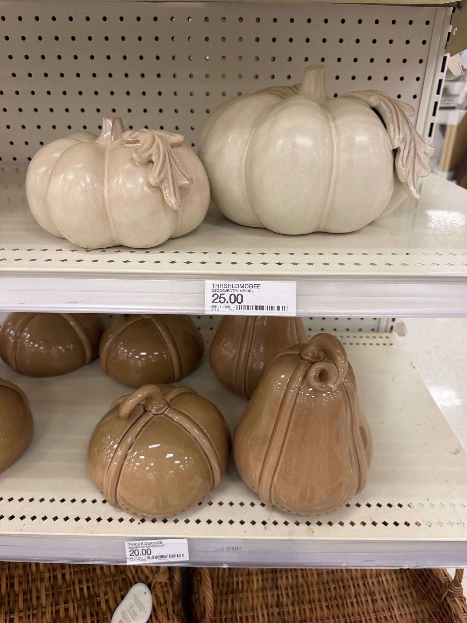 How great are these pumpkins 🍂

#LTKSeasonal #LTKHome