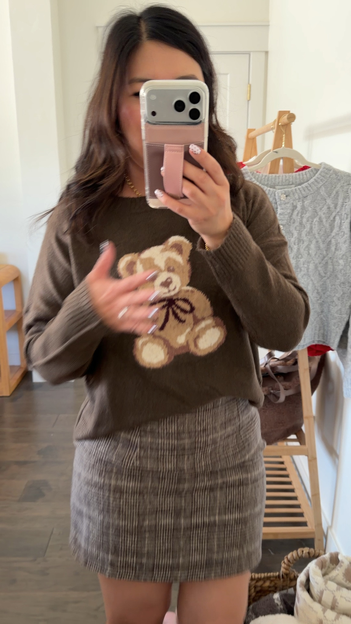 Girls bear sweater: wearing XXL (fits like a Women’s Small/Medium 