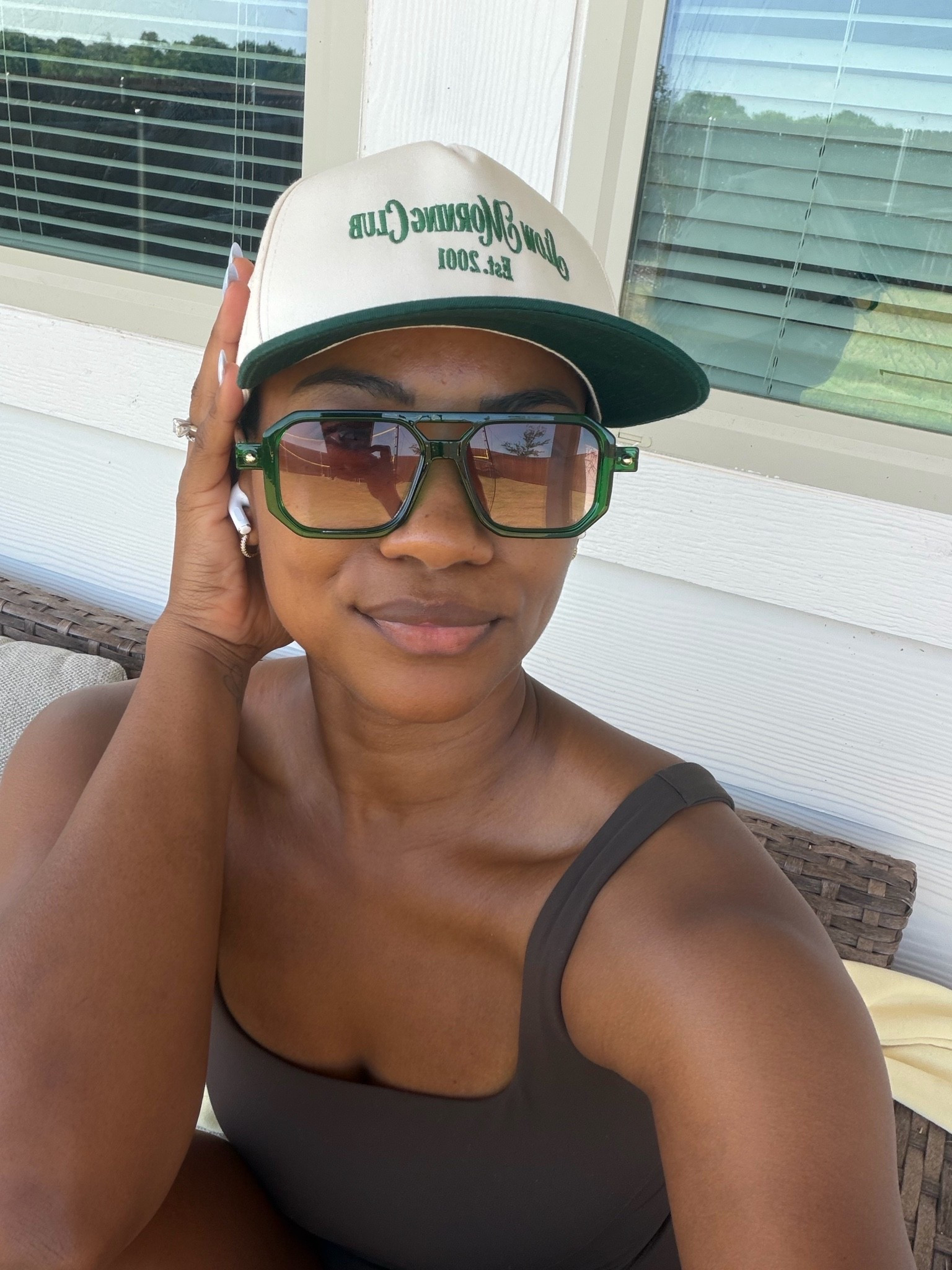 Hat and Sunnies

#LTKmorningroutine #LTKootd #LTKdayinmylife