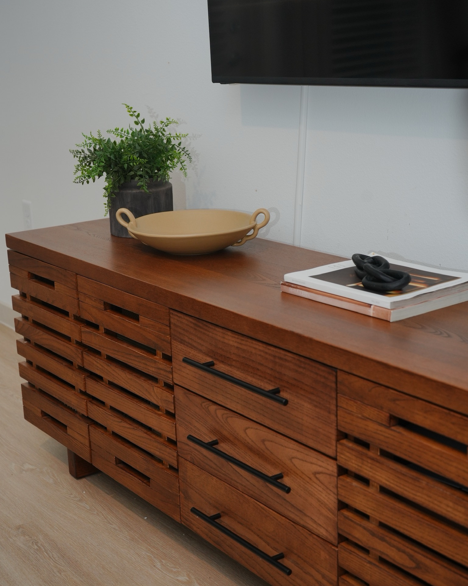 Where there is love, there is life. Make your home bloom this spring with 15% OFF on Hernest Furniture. Use Code "JULIAN"

#LTKSeasonal #LTKFindsUnder100 #LTKOver40