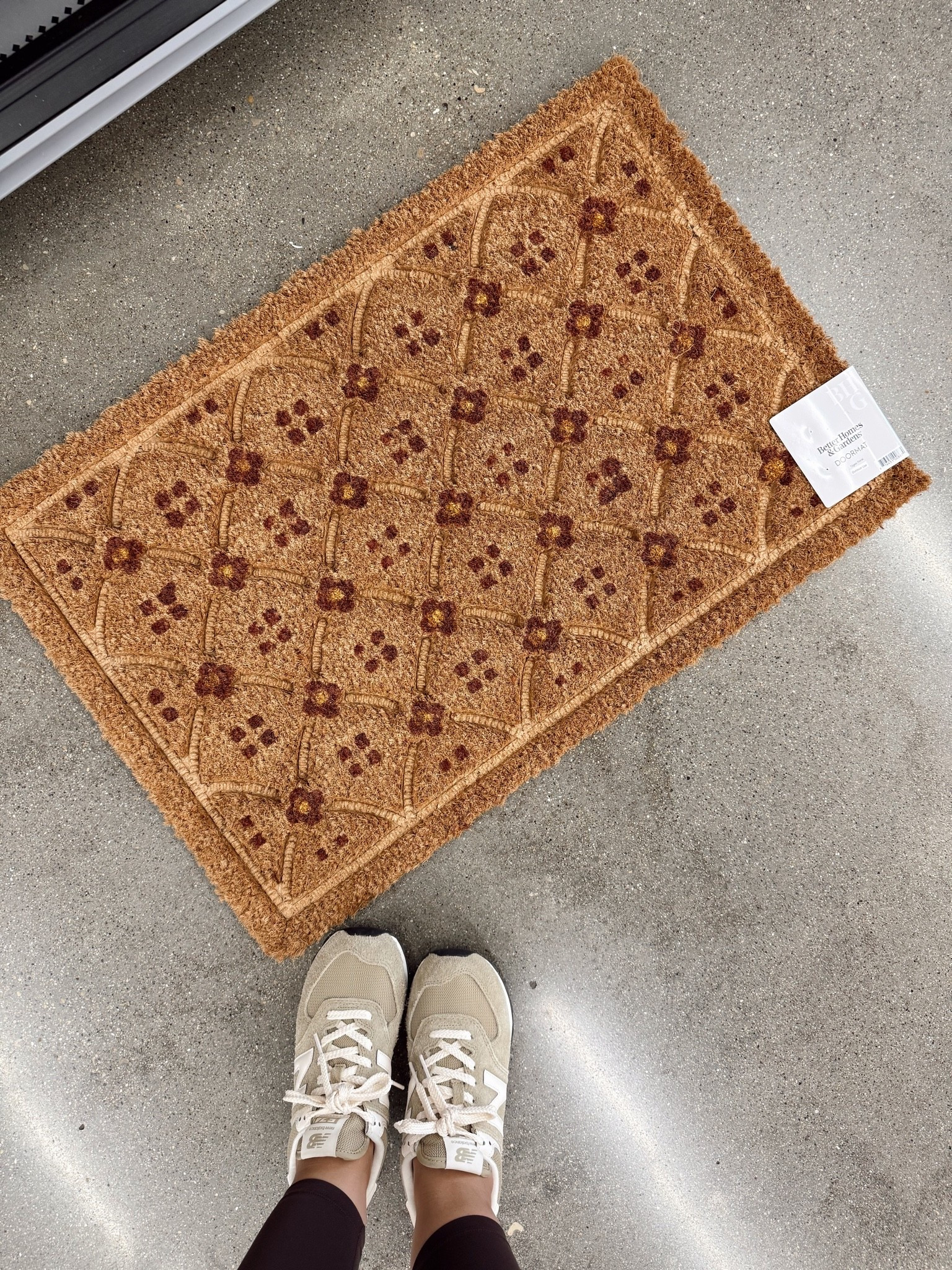 What a beautiful doormat from Walmart! 

Walmart find, Walmart home, fall finds, for the home

#LTKHome