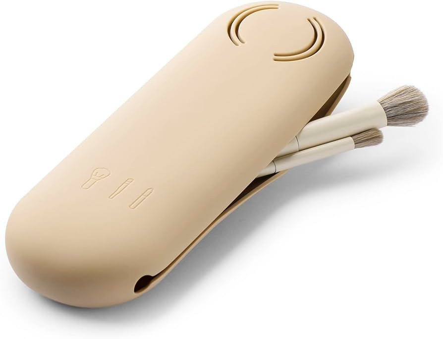 Travel Essentials Makeup Brush Holder, Portable Make Up Brush Organizer Travel Case, Silicone Mak... | Amazon (US)