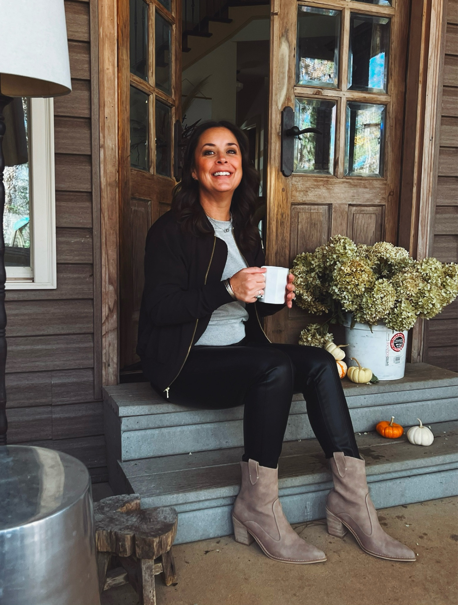 Everyone needs a stylish pair of boots… sharing my favs at the moment🤍⚡️

#LTKShoeCrush #LTKGiftGuide #LTKStyleTip