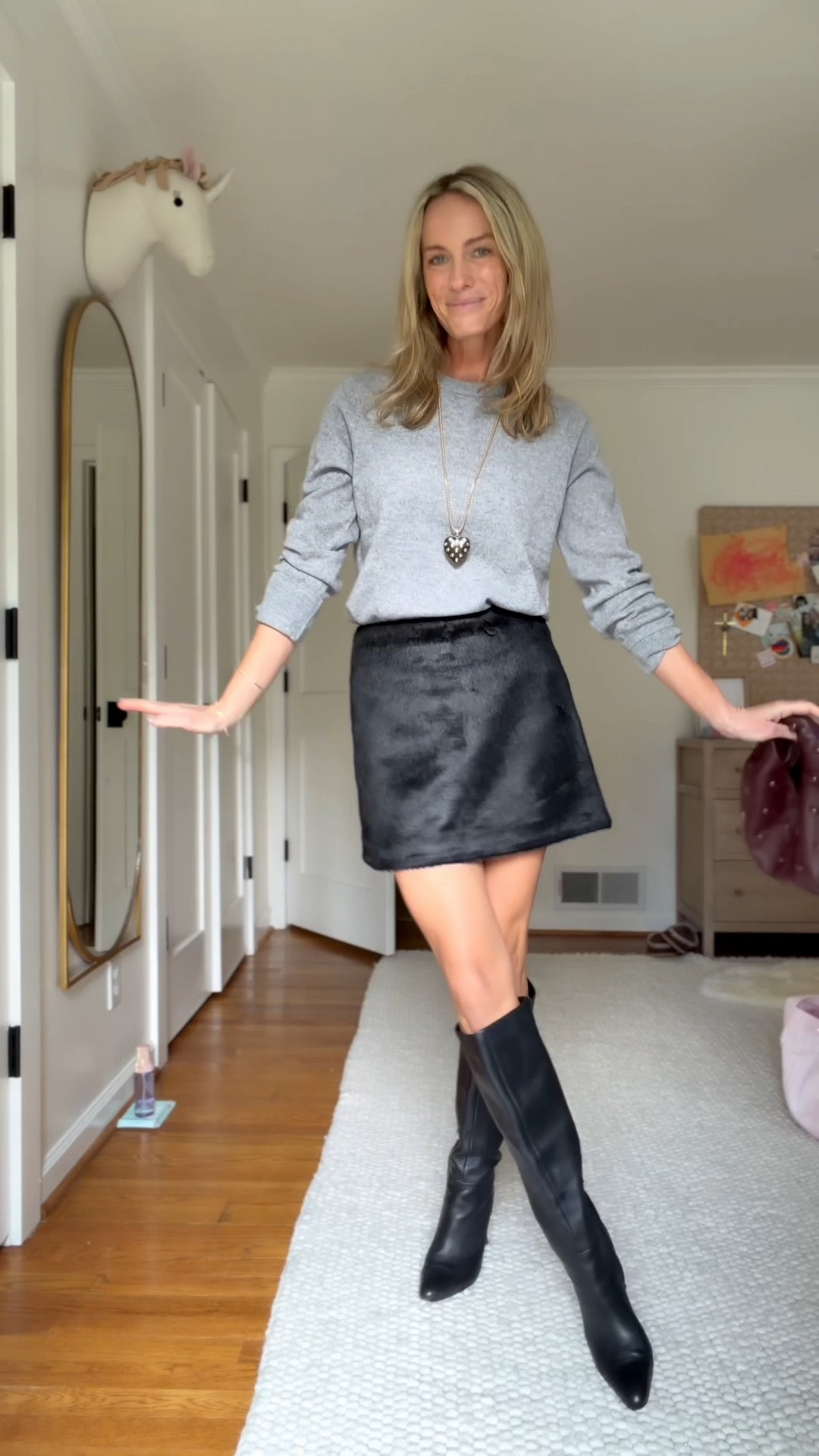 XS skirt 
Small sweater 
Boots are the best
Bag is worth it!