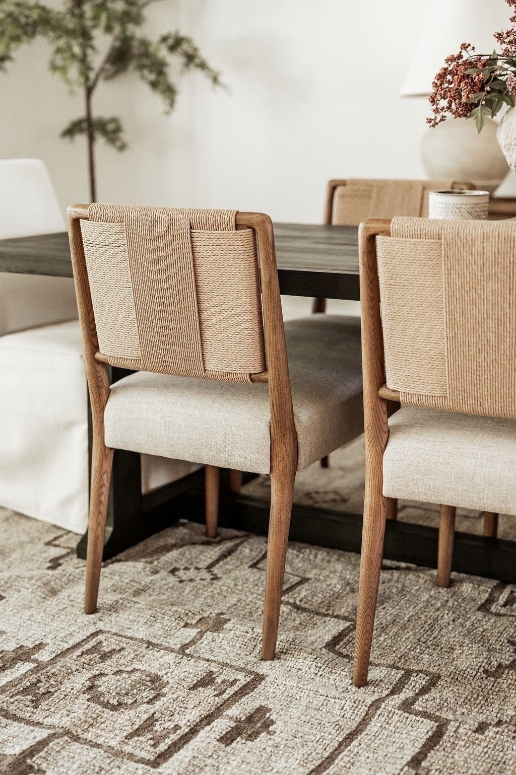 ✨ Neutral doesn’t mean boring. These dining chairs bring warmth, texture, and a Modern Classic touch that makes the whole room feel inviting.

Do you want to bring our dreamy Modern Classic style interior design into your own home? 🏡 You’re in luck! Reserve our Online Interior Design packages today -> https://porcheandco.com/edesign ✨ We can’t wait to work with you & design your home with #porcheandco

#porcheandco #modernclassicdecor #diningroominspo #neutraldecorstyle #timelessinterior #diningroomdesign #moderndecorideas #classicinteriorstyle #neutralhomedecor #modernclassicinteriors



#LTKvlog #LTKHome #LTKdayinmylife