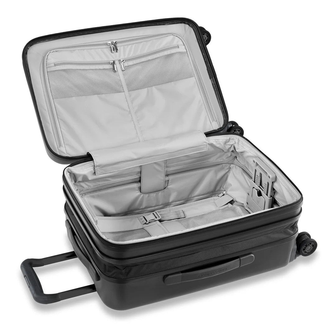 Domestic 22" Carry-On Expandable Spinner | Briggs & Riley Travelware