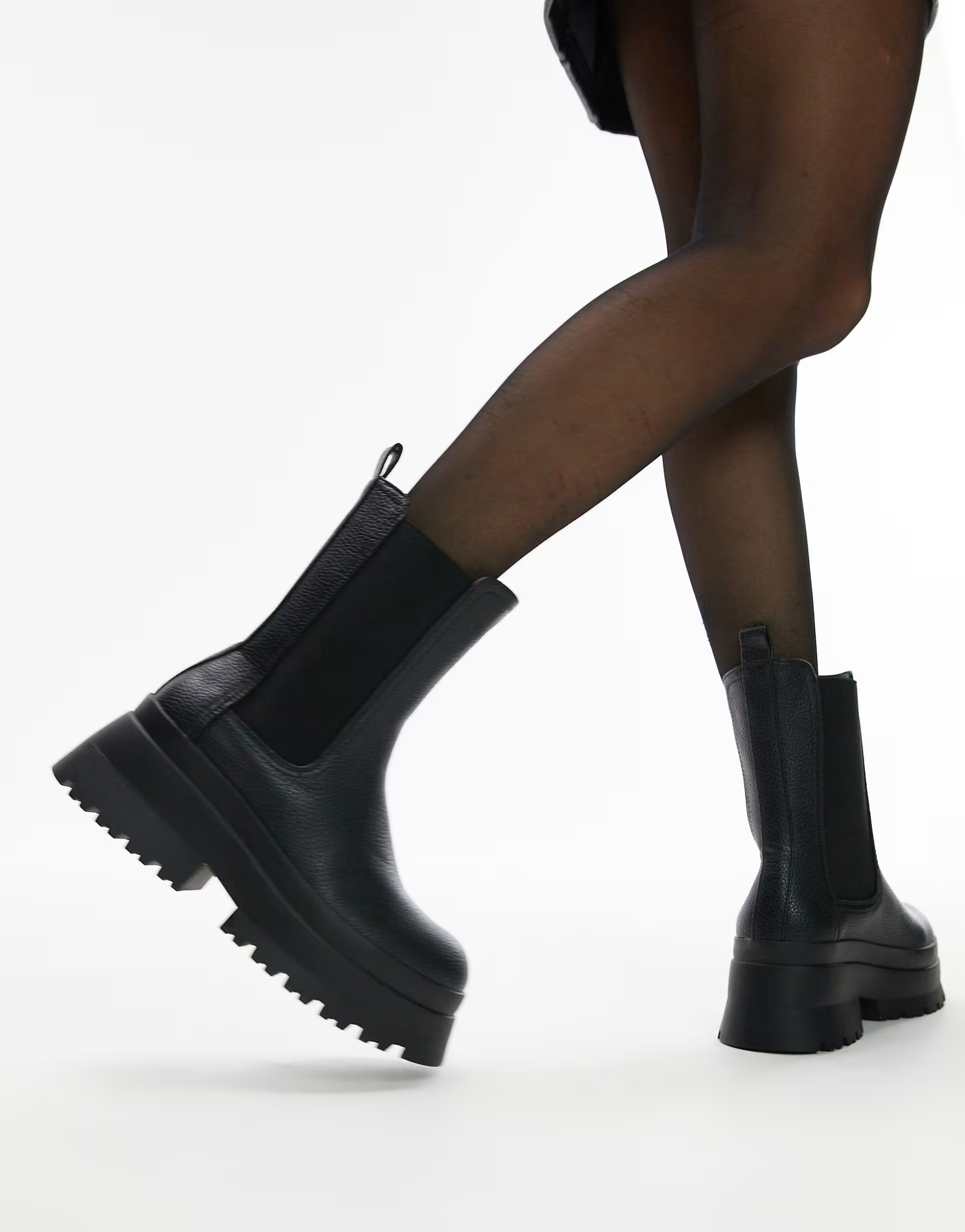Topshop Lake chunky Chelsea boots in black | ASOS (Global)