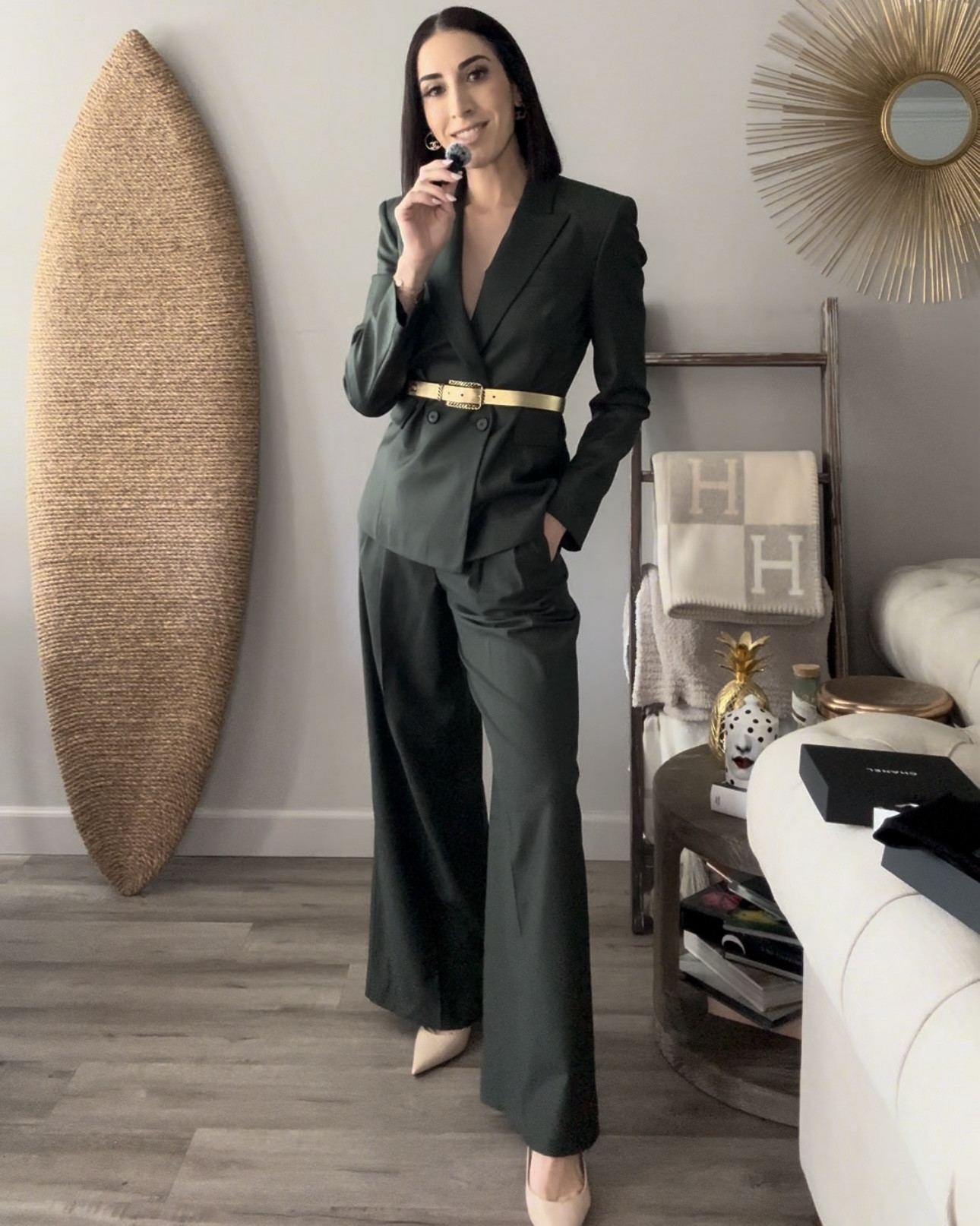 Outfit I wore on stage to speak at WIPA SoCal 💚 #zara #suit #greensuit #womenssuit 