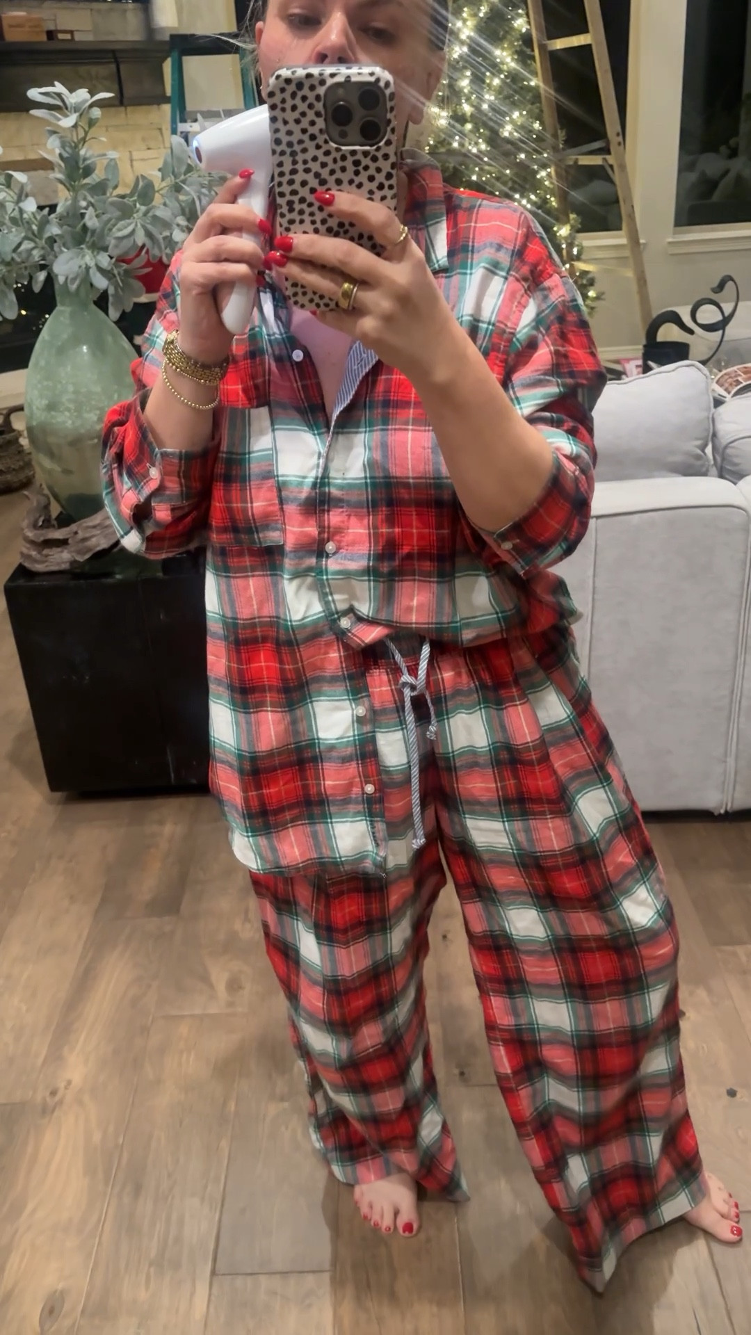 softest flannel pajamas - come in short length - run a little big - aerie - holiday pjs 

#LTKGiftGuide #LTKHoliday #LTKStyleTip