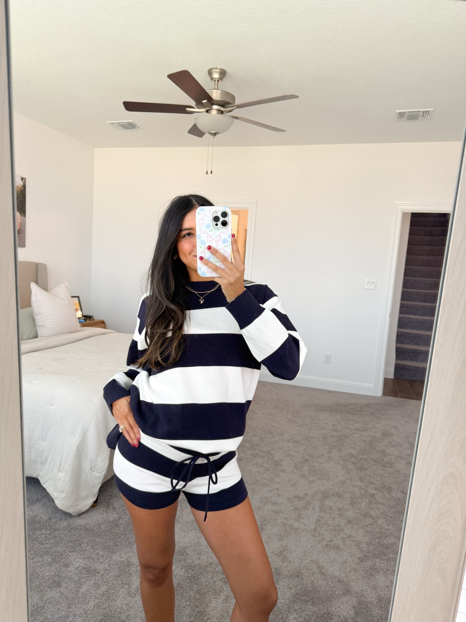 set from @shopheylovely on insta 🤍
wearing a size small  

 

#LTKBump