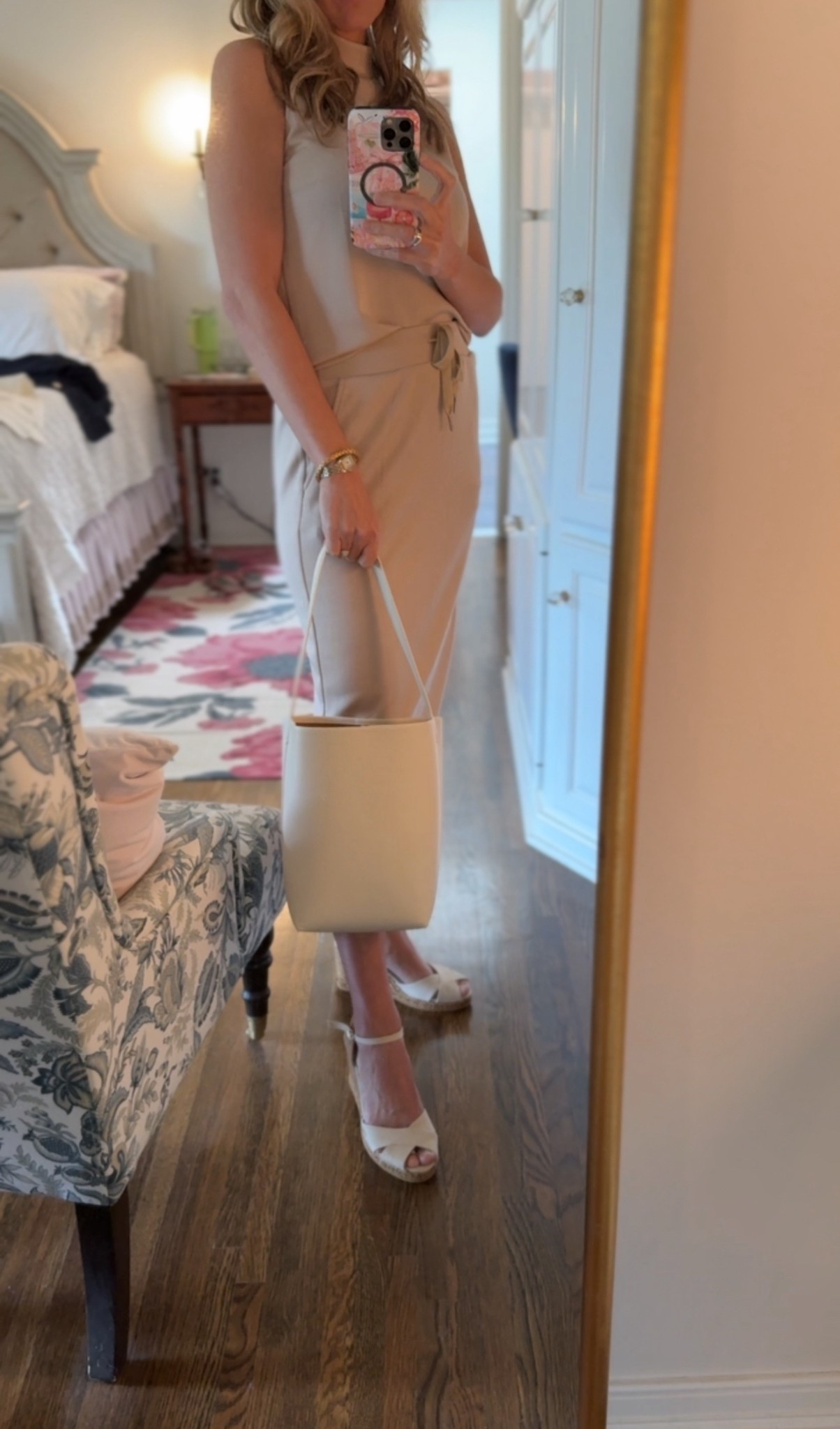 Wearing my new favorite midi set to dinner at the country club tonight. Also, loving this leather bag from Amazon! 

Bag is the medium size, and I’m wearing a small in the midi set  
#ad

#LTKOver40