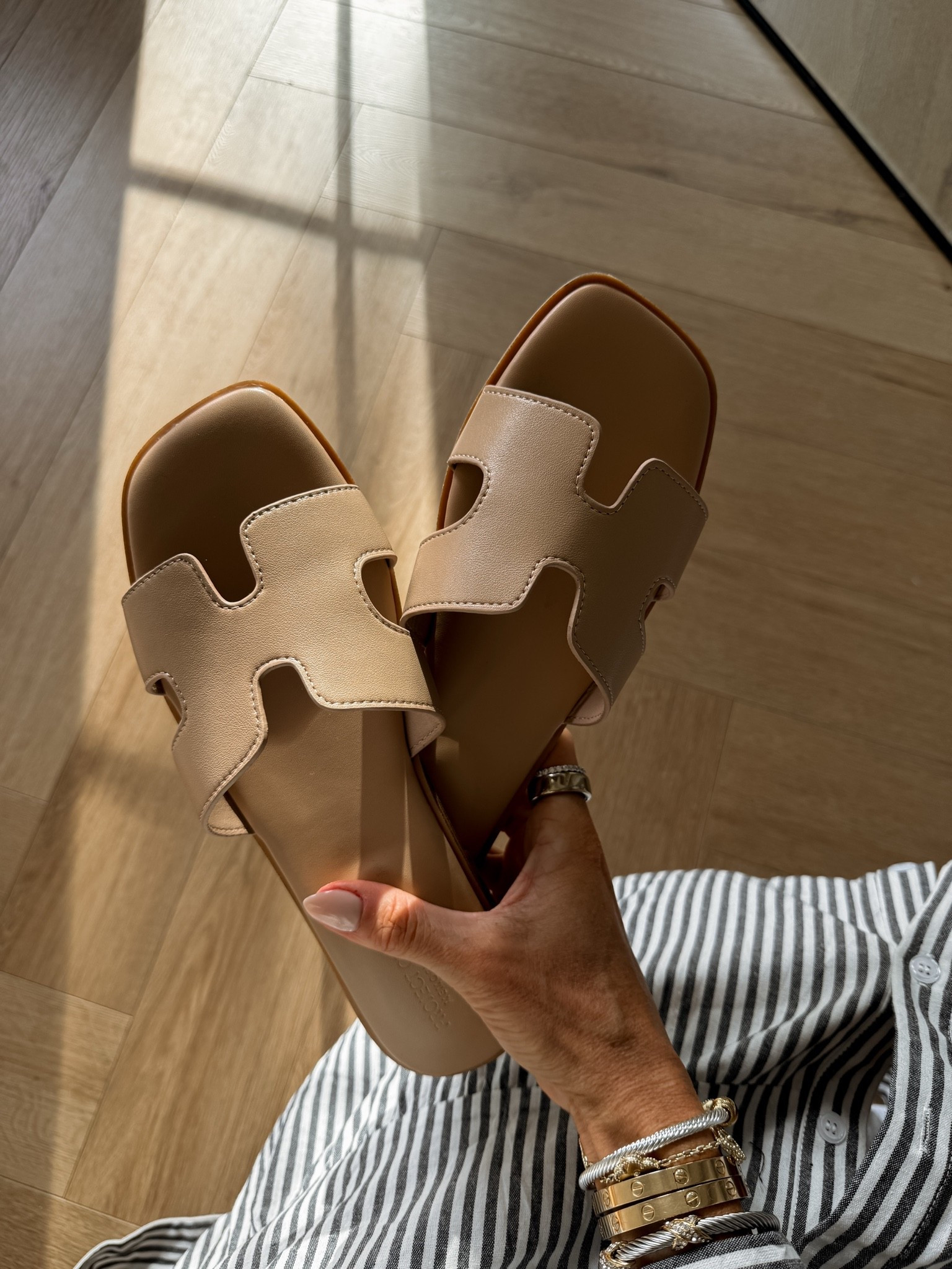 These genuine leather sandals have been a favorite of mine for a few years now. They look identical to the designer 'H' ones we all love, but for a fraction of the price! I have a few colors. TTS!

#LTKootd #LTKgrwm