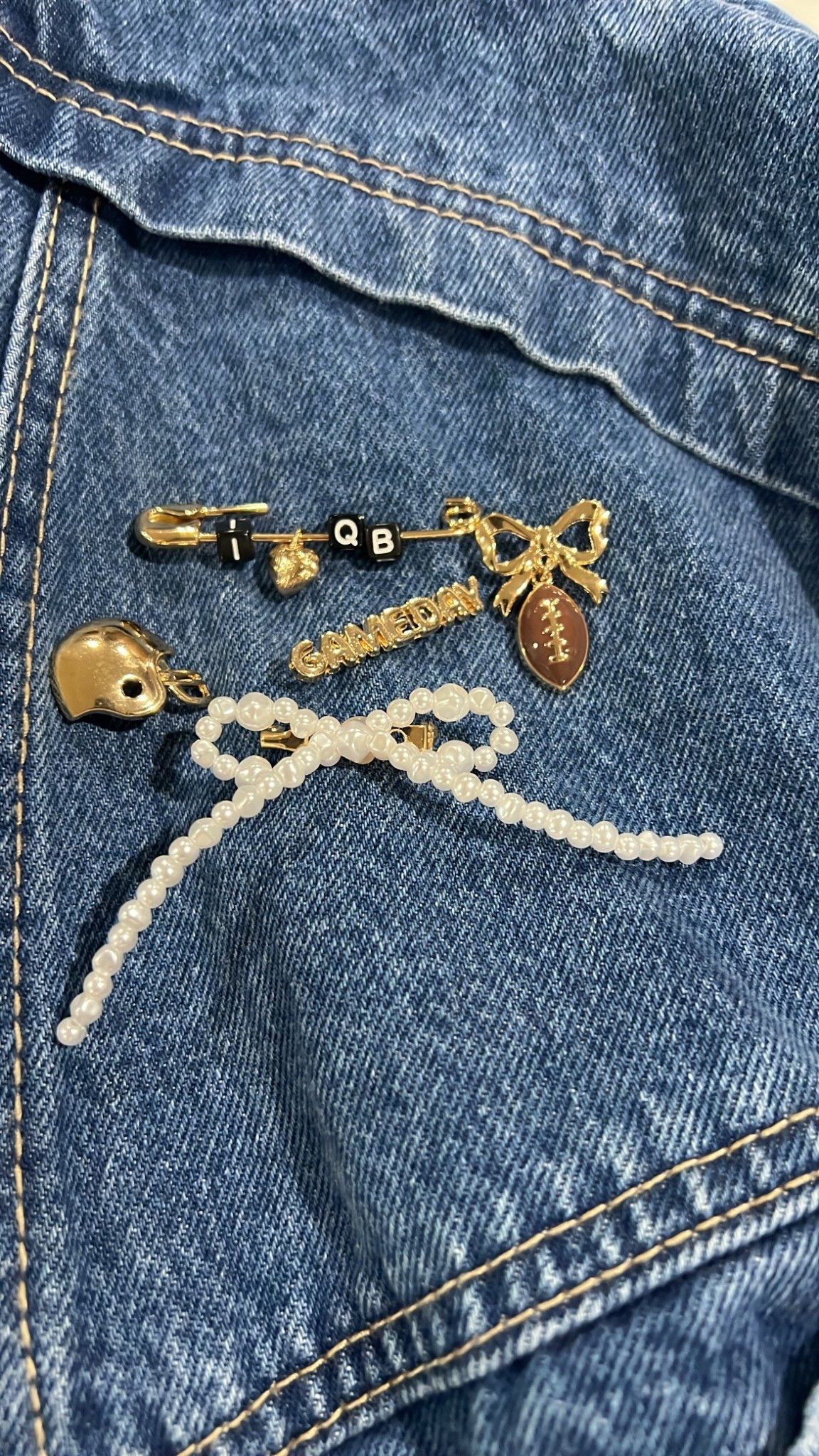 Game day pins!! 

#LTKOver40 #LTKFindsUnder50 #LTKTall