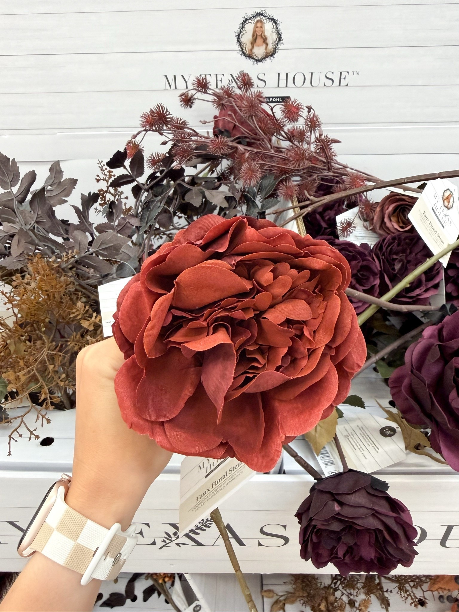 @Walmart has the best faux florals! The perfect florals to create and prettiest fall arrangement!

#LTKmomlife #LTKSeasonal #LTKHome