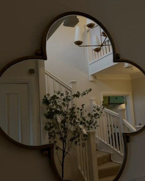 How beautiful is my new
 mirror 💫

It completes my hallway perfectly 🤎

#LTKgiftguide #LTKhome #LTKuk